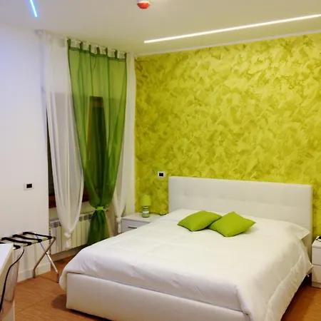 בית הארחה Valle Aurelia House 4*