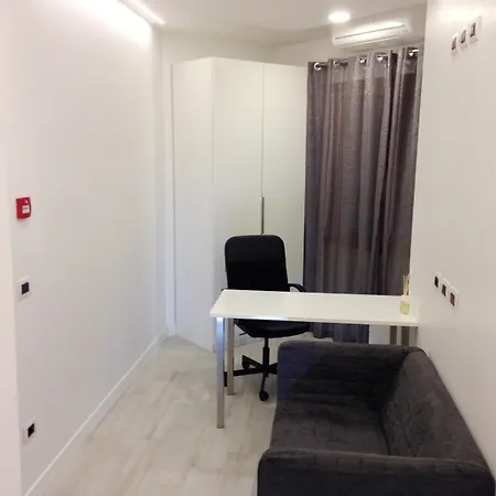 בית הארחה Valle Aurelia House 4*